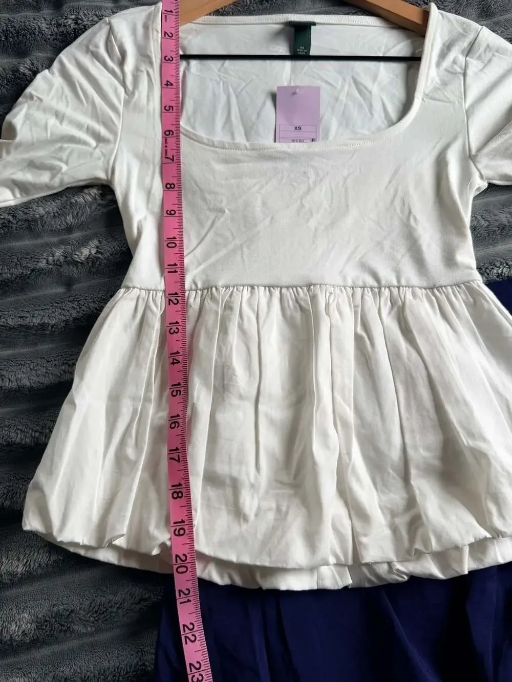 Long Sleeve Peplum Top Size XS White & Bubble Hem Mini Skirt Size 2 Navy 2pc Set